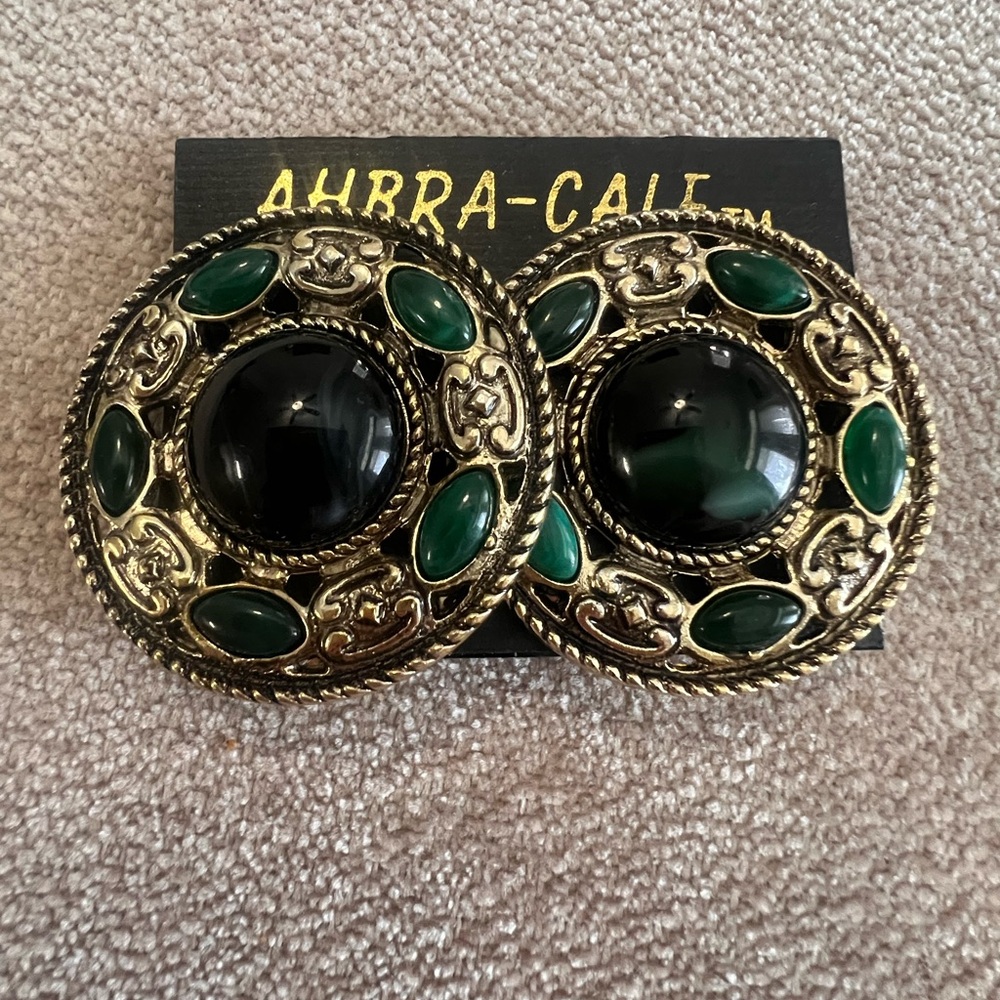 NOS Gold-Tone Green Cabochon Statement Clip-On Earrings